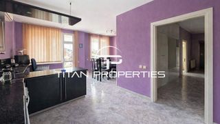 Многостаен апартамент за продажба в кв. Мараша (7)