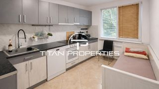 Тристаен Продажби, Каменица 1, Пловдив