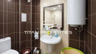 Тристаен Продажби, Център, Пловдив (9)