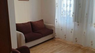 Тристаен Наеми, Център, Пловдив