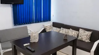 Едностаен Наеми, Кючук Париж, Пловдив