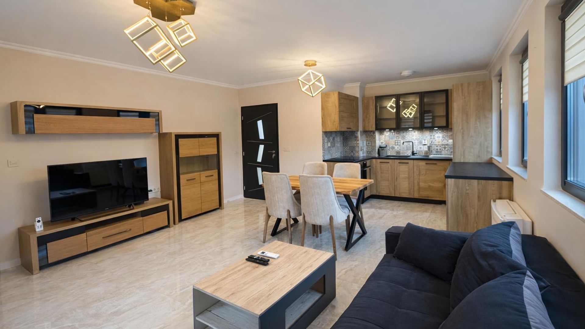 image_1786456674046_8398827549498549.jpeg