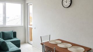 Тристаен апартамент под наем в Център (4)