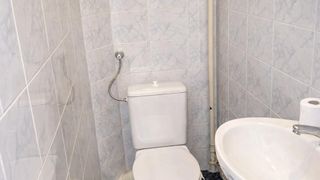 Двустаен апартамент под наем в жк. Южен (4)