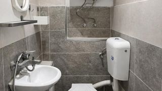 Двустаен апартамент в кв. Христо Смирненски (7)