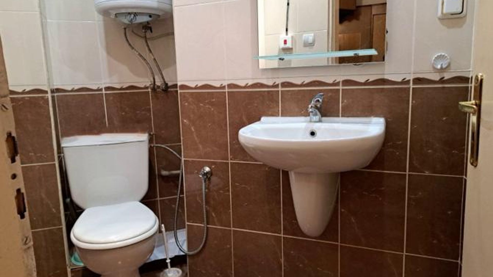 image_1749194899895_21742691131166603.jpeg