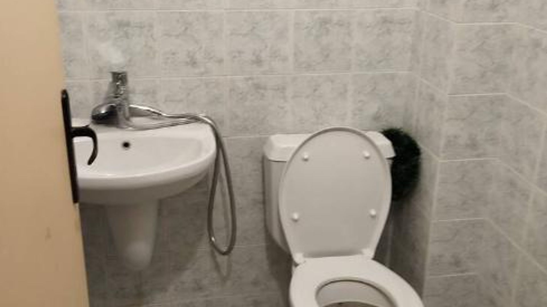 image_1749224300804_3784628902622462.jpeg