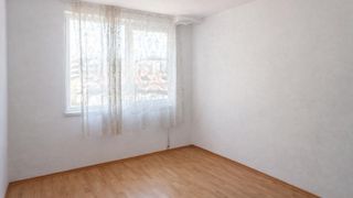 Тристаен Наеми, Каменица 1, Пловдив (7)
