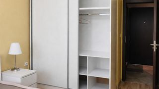 Двустаен апартамент в жк. Христо Смирненски (5)