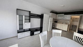 Тристаен апартамент под наем в кв. Каменица 1 (3)
