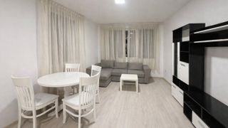 Тристаен апартамент под наем в кв. Каменица 1