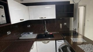 С паркомясто! Двустаен апартамент в кв. Каменица 1  (3)
