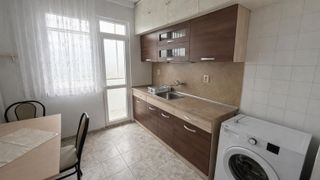 След ремонт! Двустаен апартамент в жк. Христо Смирненски (3)