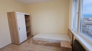 Тристаен апартамент под наем в кв. Мараша (4)