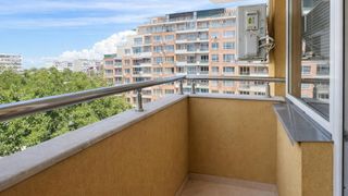 Тристаен апартамент под наем в жк. Южен (7)