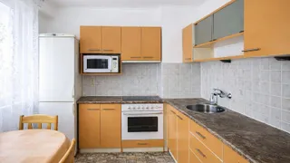 Тристаен Наеми, Кючук Париж, Пловдив