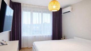 Тристаен Наеми, Тракия, Пловдив (6)
