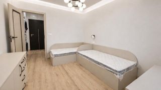 Тристаен Наеми, Тракия, Пловдив (7)