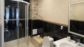 Тристаен Наеми, Кършияка, Пловдив (8)