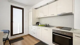 Three-room Rentals, Mladezhki Halm, Plovdiv (3)