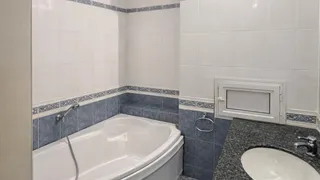 Тристаен Наеми, Тракия, Пловдив (6)