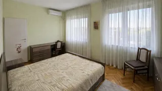 Тристаен Наеми, Кючук Париж, Пловдив (5)