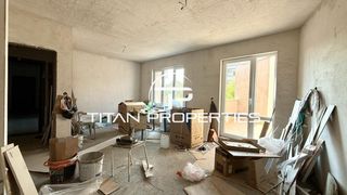 Тристаен апартамент в гр. Асеновград (3)