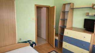 СЛЕД РЕМОНТ ! Тристаен, под наем, ж.к Лазур (5)