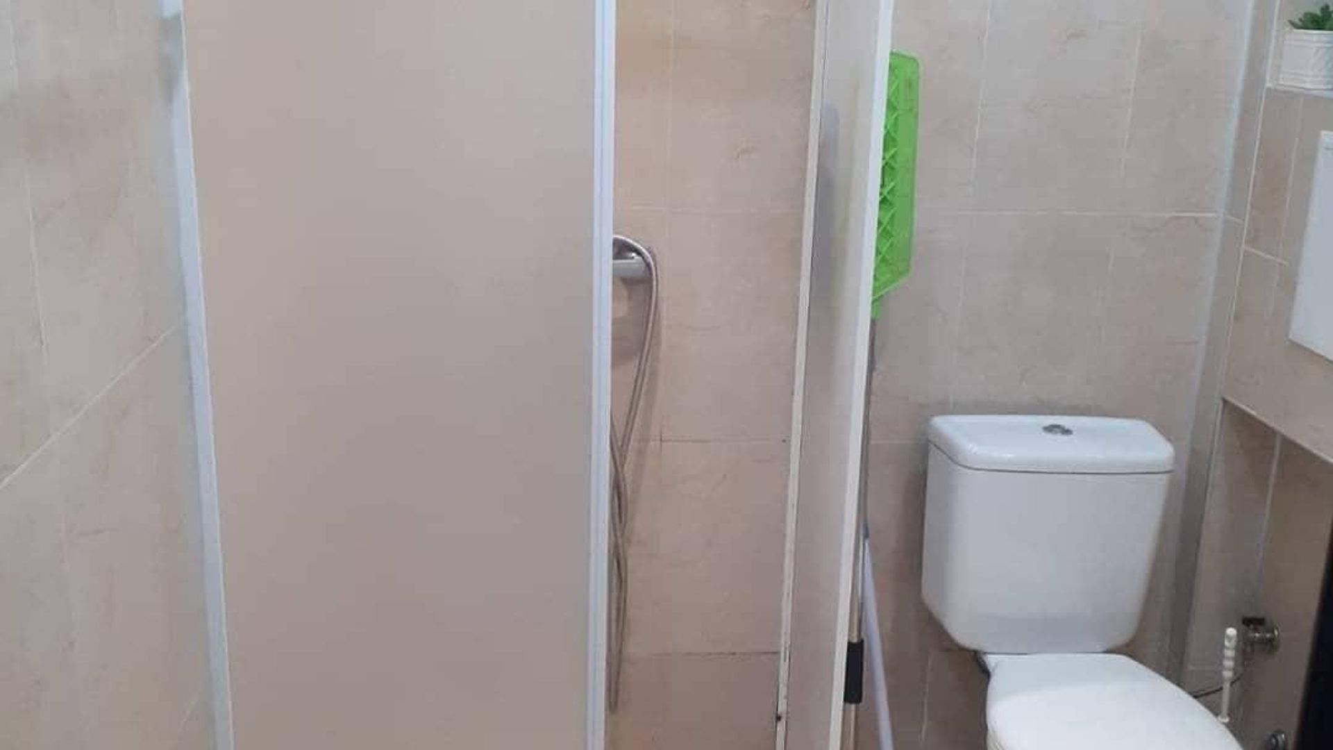image_1758180024993_9121348412998.jpeg
