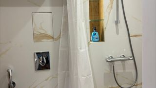 Двустаен апартамент в Центъра на Бургас с интернет и ТВ (6)