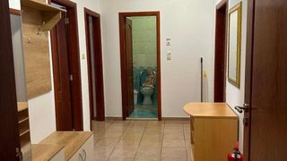 Тристаен Наеми, Бургас (4)