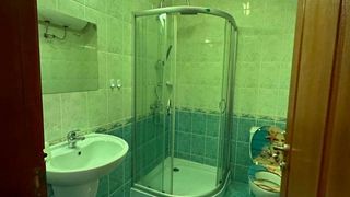 Тристаен Наеми, Бургас (7)