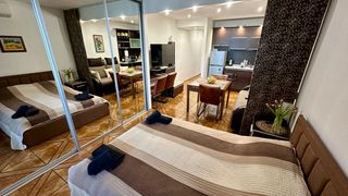 Ein-Zimmer-Zimmer Verleih, Dämmerung, Burgas