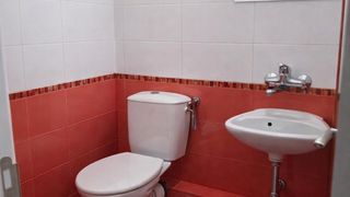 Офис Наеми, Пристанище Бургас, Бургас (4)