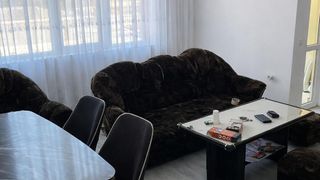 Тристаен Наеми, Бургас (2)