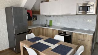 Zwei-Zimmer-Wohnung Verleih, Sarafowo, Burgas (2)