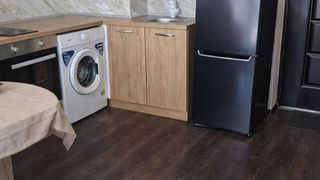 Zwei-Zimmer-Wohnung Verleih, Kupfermine – Zone A, Burgas (2)
