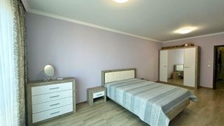 Tres habitaciones Alquileres, Azur, Burgas (8)