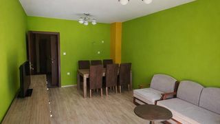 Тристаен Наеми, Център, Бургас (2)