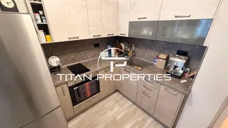 Тристаен Наеми, Изгрев, Бургас (2)