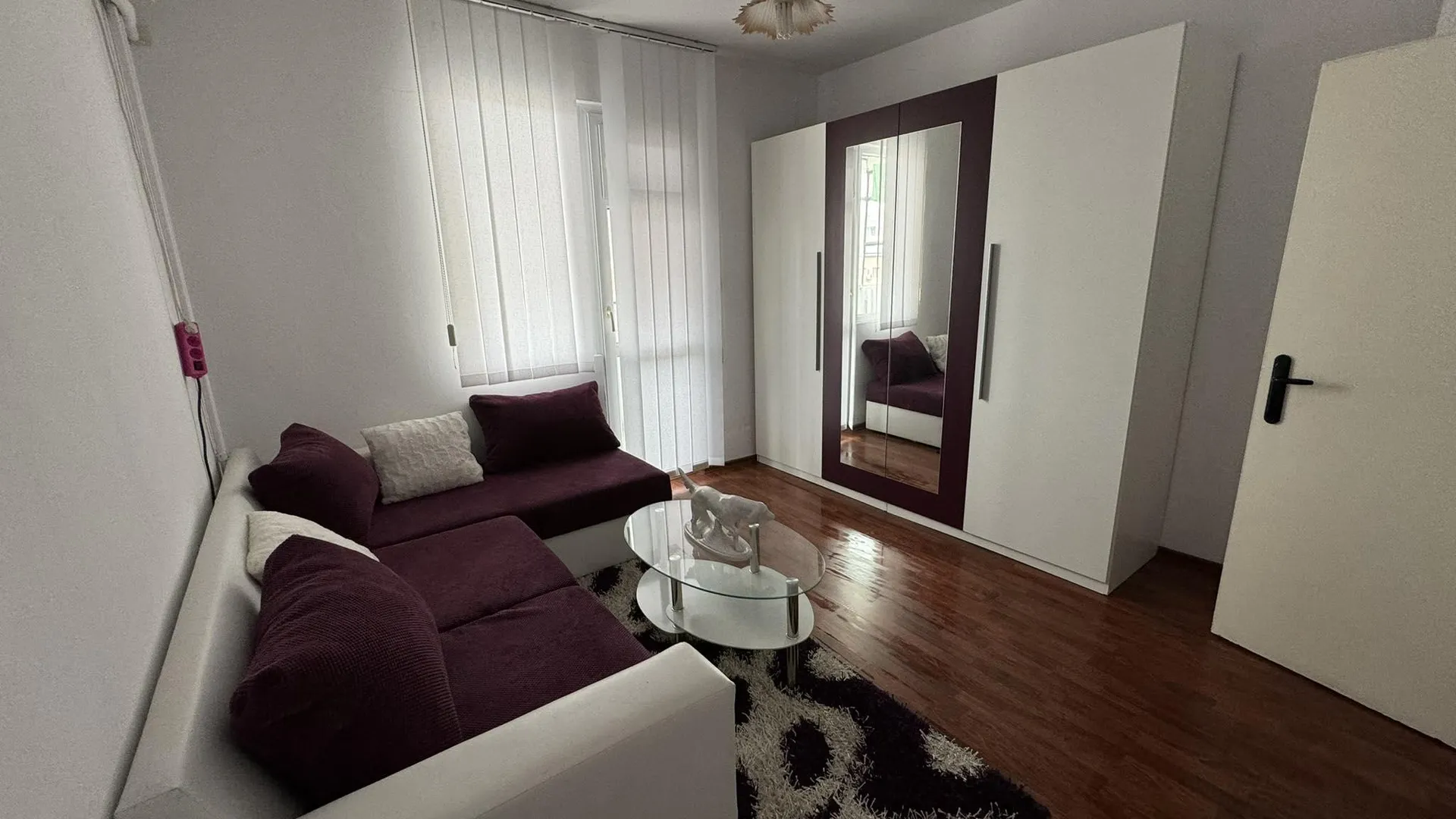 Тристаен Продажби, Възраждане, Бургас – снимка 1