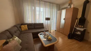 Тристаен Продажби, Бургас (7)