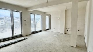 Тристаен Продажби, Бургас (7)