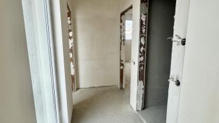 Тристаен Продажби, Бургас (2)