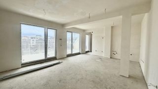Тристаен Продажби, Бургас (4)