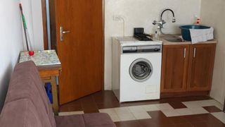 Тристаен Продажби, Лазур, Бургас