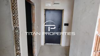 Тристаен апартамент в кв. Сарафово (13)