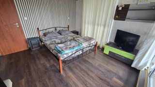 Тристаен Продажби, Бургас (5)