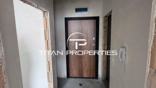 Двустаен апартамент в кв. Хоризонт (2)