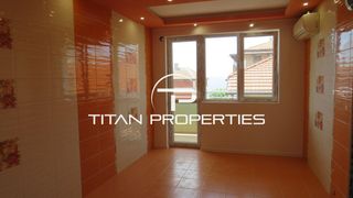 Тристаен Продажби, Център, Бургас (4)